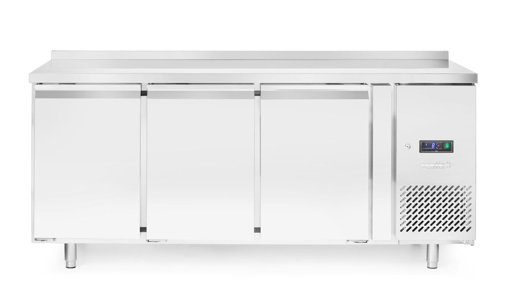 [BM-HENDI-232699] Šaldiklinis stalas, 3 durų, Arktic, Profi Line, Su atraminiu borteliu, 334L, 230V/600W, 700x1795x(H)839mm